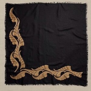 Banana Republic linen scarf size 44” by 44”